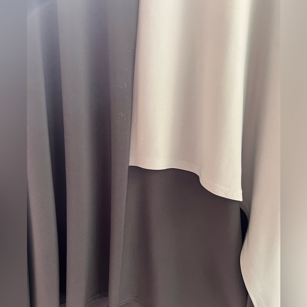 - SYMPLI Double layer tunic tank top in cream and taupe - Picture 5 of 10